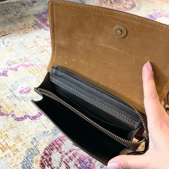 Sundance Leather Sling-bag Carousel